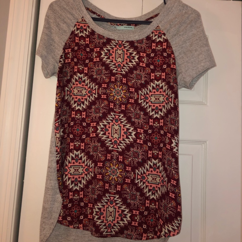 Maurices top
